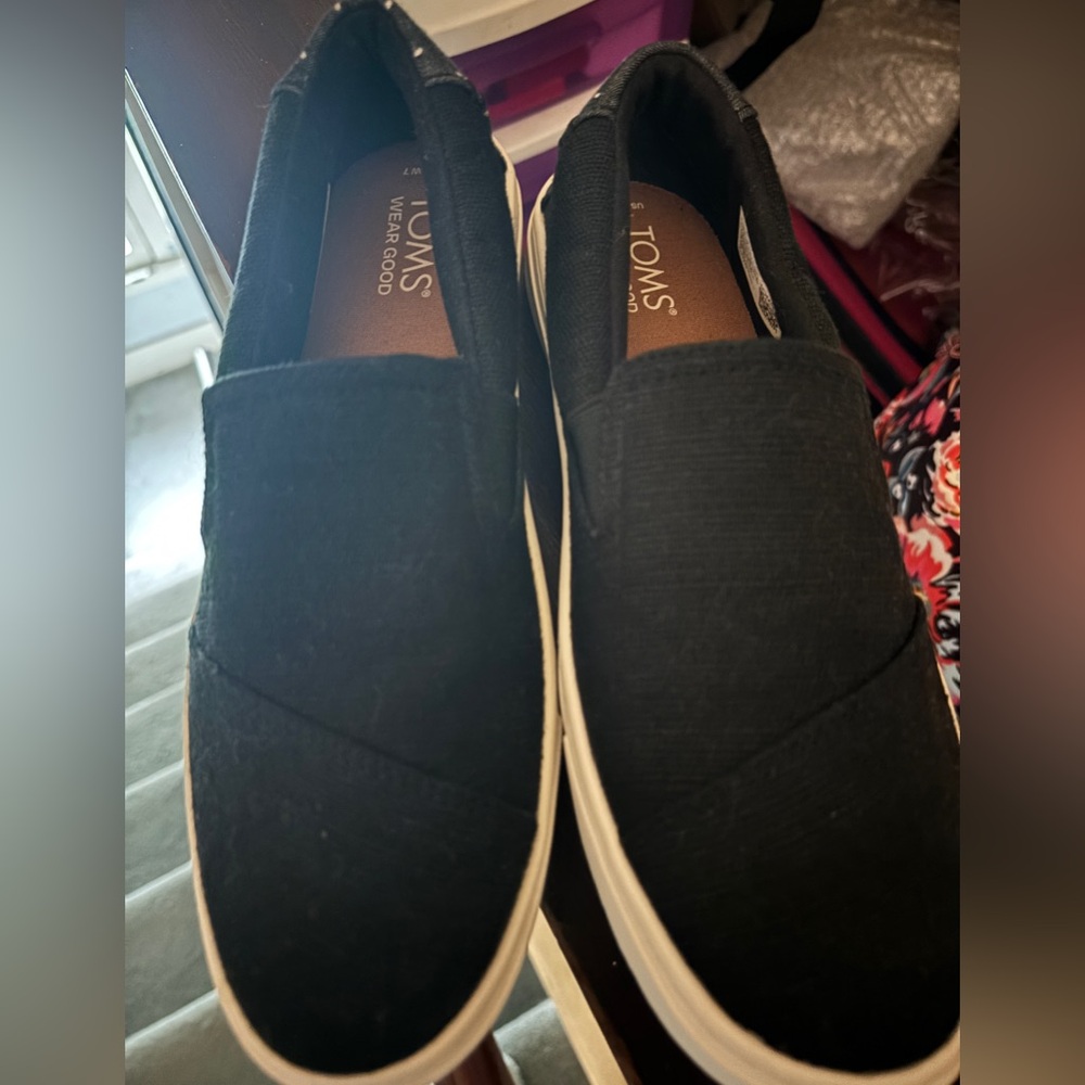 Toms Black Canvas Slip-Ons